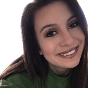 Meet your Posher, Maddy